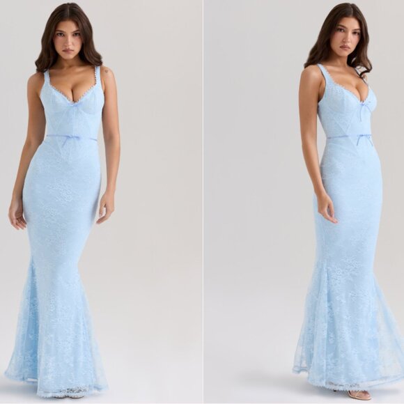 HOUSE OF CB ´Sarai´ Blue Lace Godet Maxi Dress...
